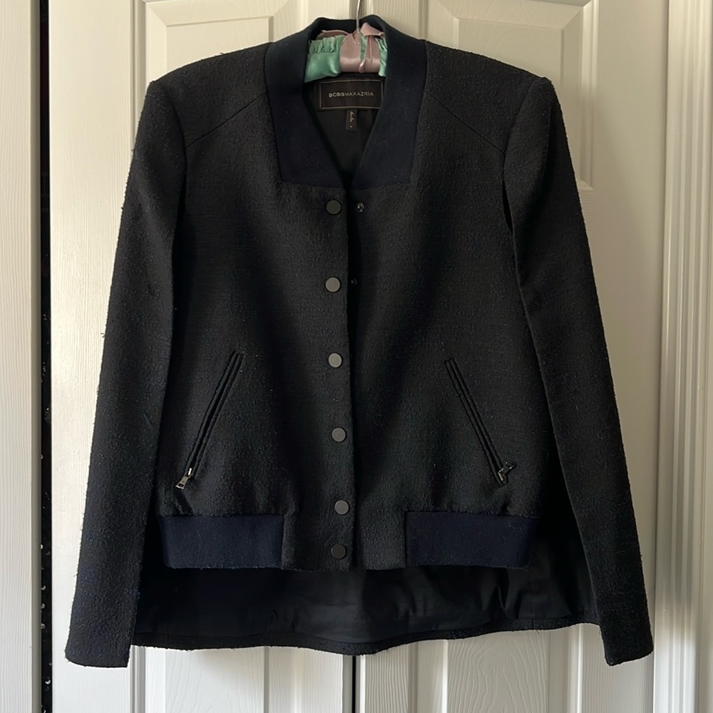 RARE BCBG/MAXAZRIA CAPLET JACKET SMALL